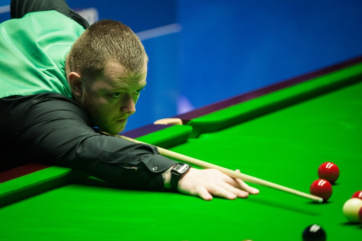 How Different Cloth Materials Affect Snooker Play